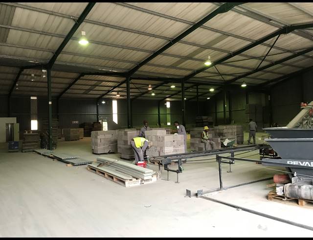 2,600M² WAREHOUSE TO LET IN BRIARDENE